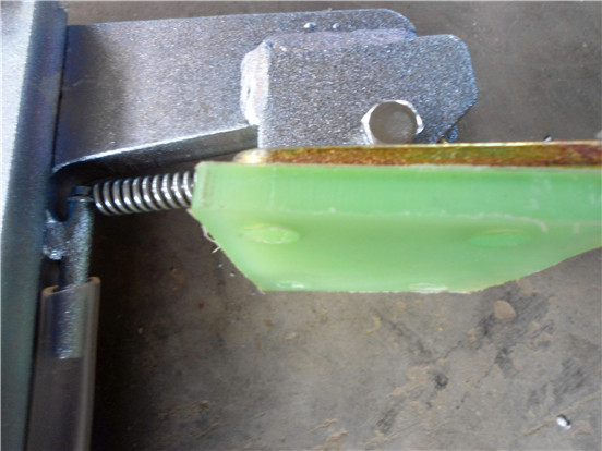 大板夾夾皮細(xì)節(jié)展示