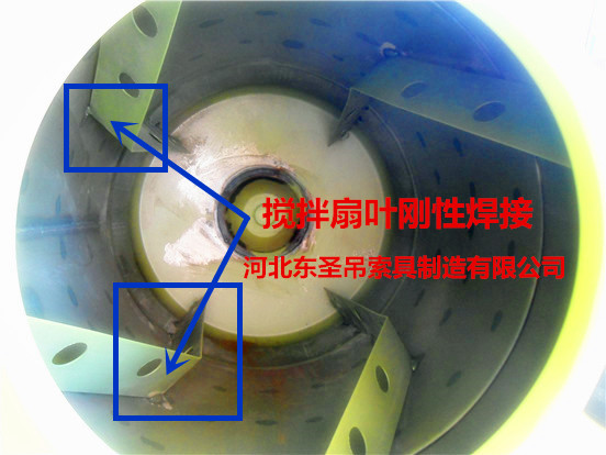 小型混凝土砂漿攪拌機(jī)滾筒嚴(yán)重腐蝕