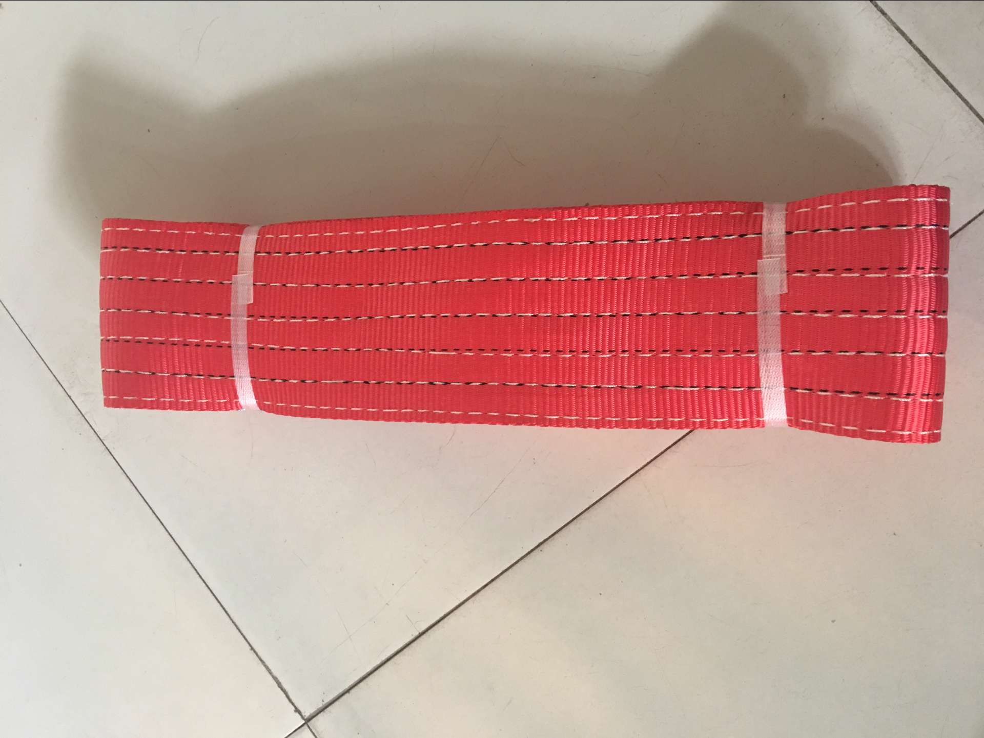 10噸彩色扁平吊裝帶--河北東圣吊索具制造有限公司